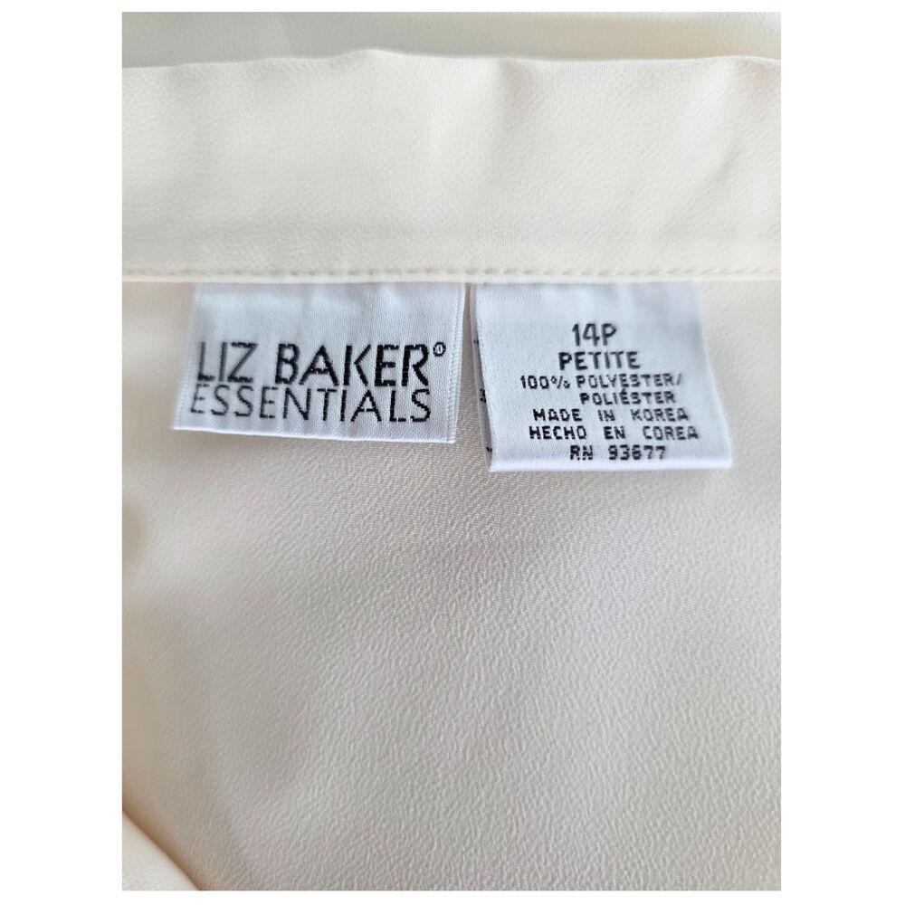 Vintage Liz Baker Essentials 14P Ivory Button Up Blouse Top Flowy Career - Picture 4 of 6